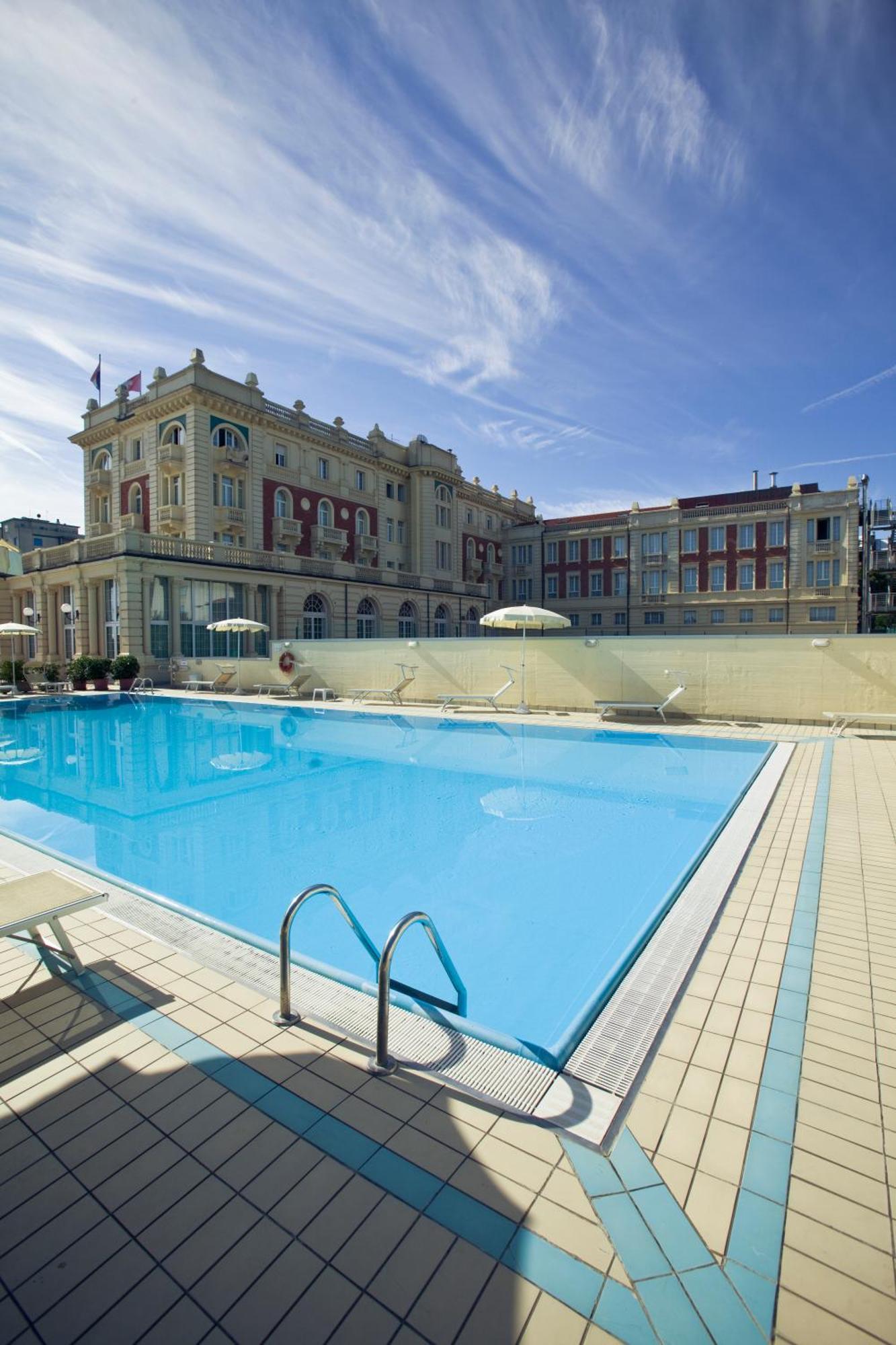 Grand Hotel Cesenatico Exterior photo